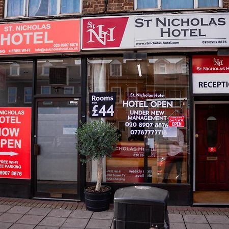 St Nicholas Hotel Harrow Esterno foto